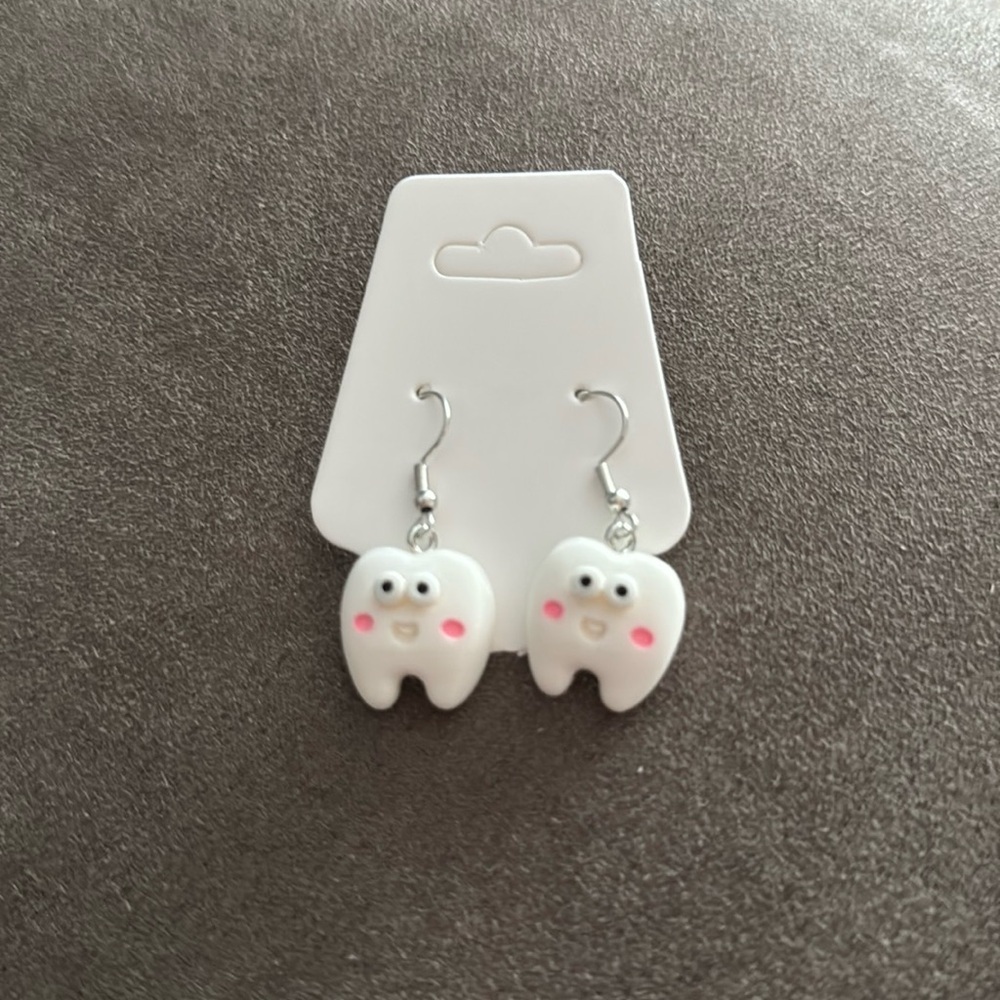 🛍️BUNDLE 3 for $17 Handmade cute earrings kawaii food animal - TEETH